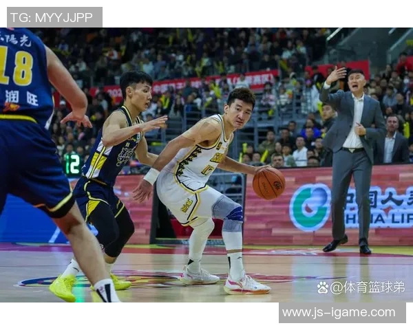 7人上双一节制胜,让别人两员大将辽宁仍是豪强! 7人上双一节制胜,让别人两员大将辽宁仍是豪强!