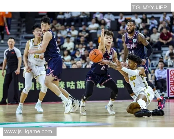 MVP对决完胜小丁冷静的福特森让广厦变得更可怕