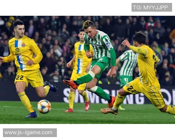 温暖的足球,贝蒂斯签约一名六岁孩童以提高对儿童糖尿病关注度 温暖的足球,贝蒂斯签约一名六岁孩童以提高对儿童糖尿病关注度