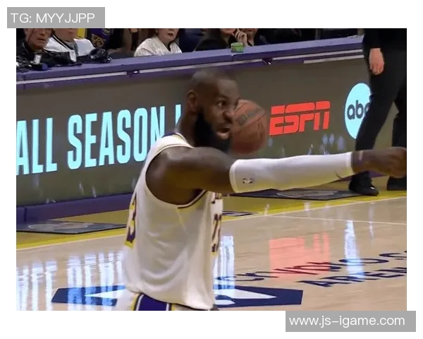 竟能如此丝滑？佩德里粘球式过人，皇社球员不敢相信无奈摊手