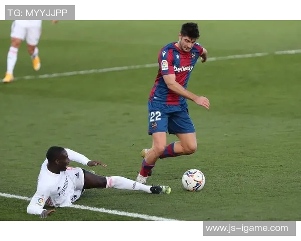 莱万特后卫潘平：一度相信能战胜皇马，但他们的反击太厉害了